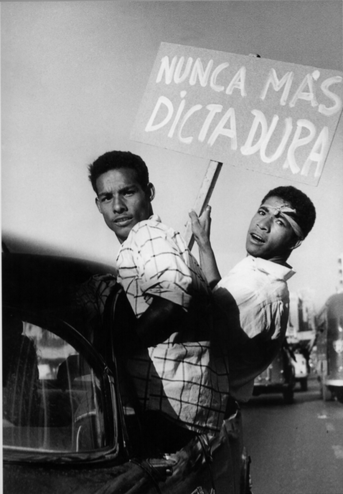 De Puntofijo al post-chavismo. Transición a la democracia en la Venezuela de ayer y hoy