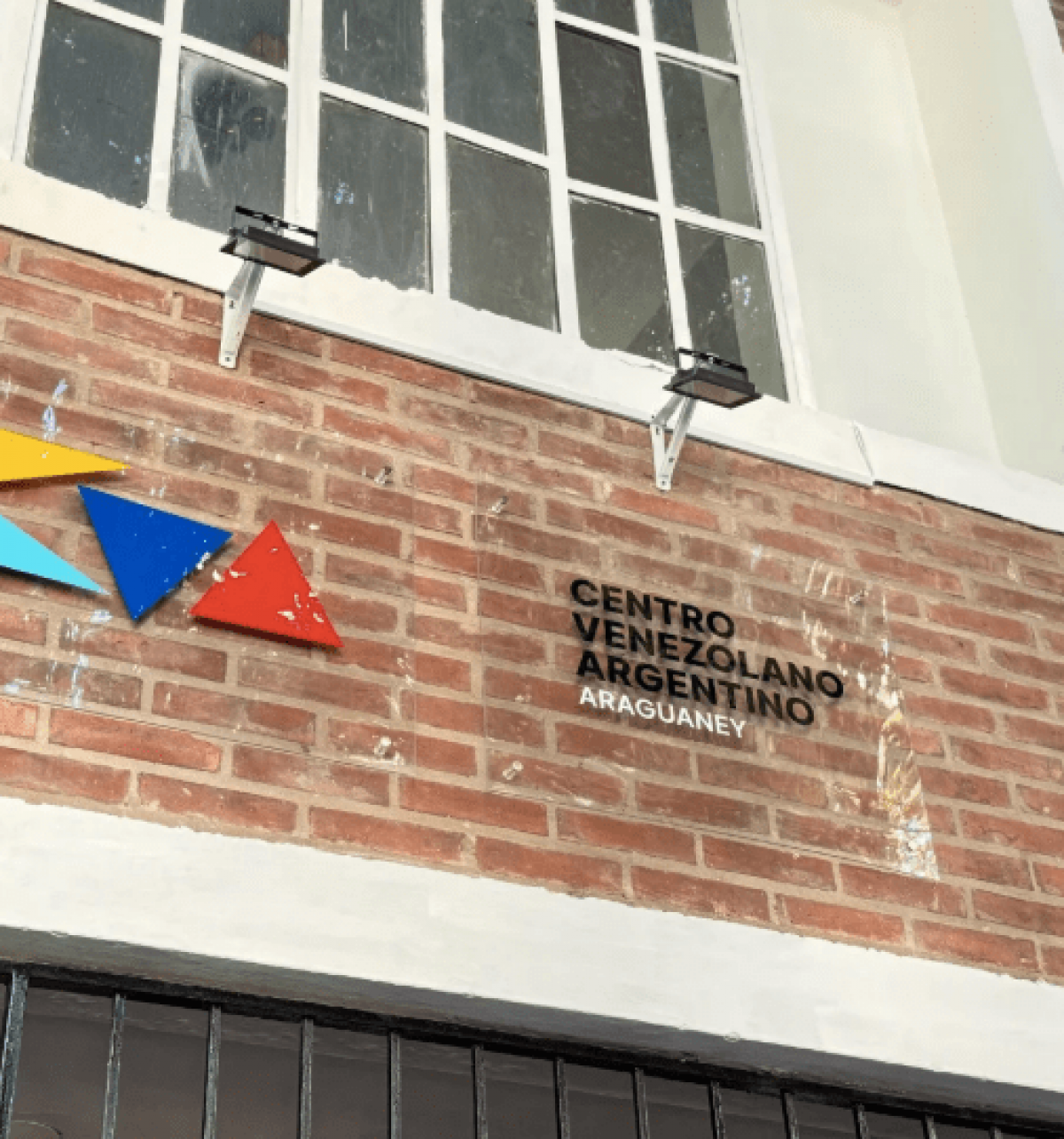 Araguaney: inaugurado en Buenos Aires primer Centro Venezolano-Argentino