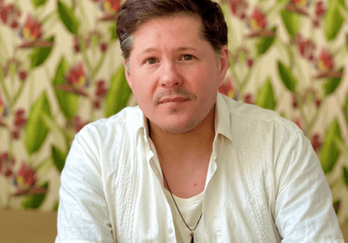 Alejandro Puyana: En ‹Freedom Is a Feast› le levanto un espejo a mi país