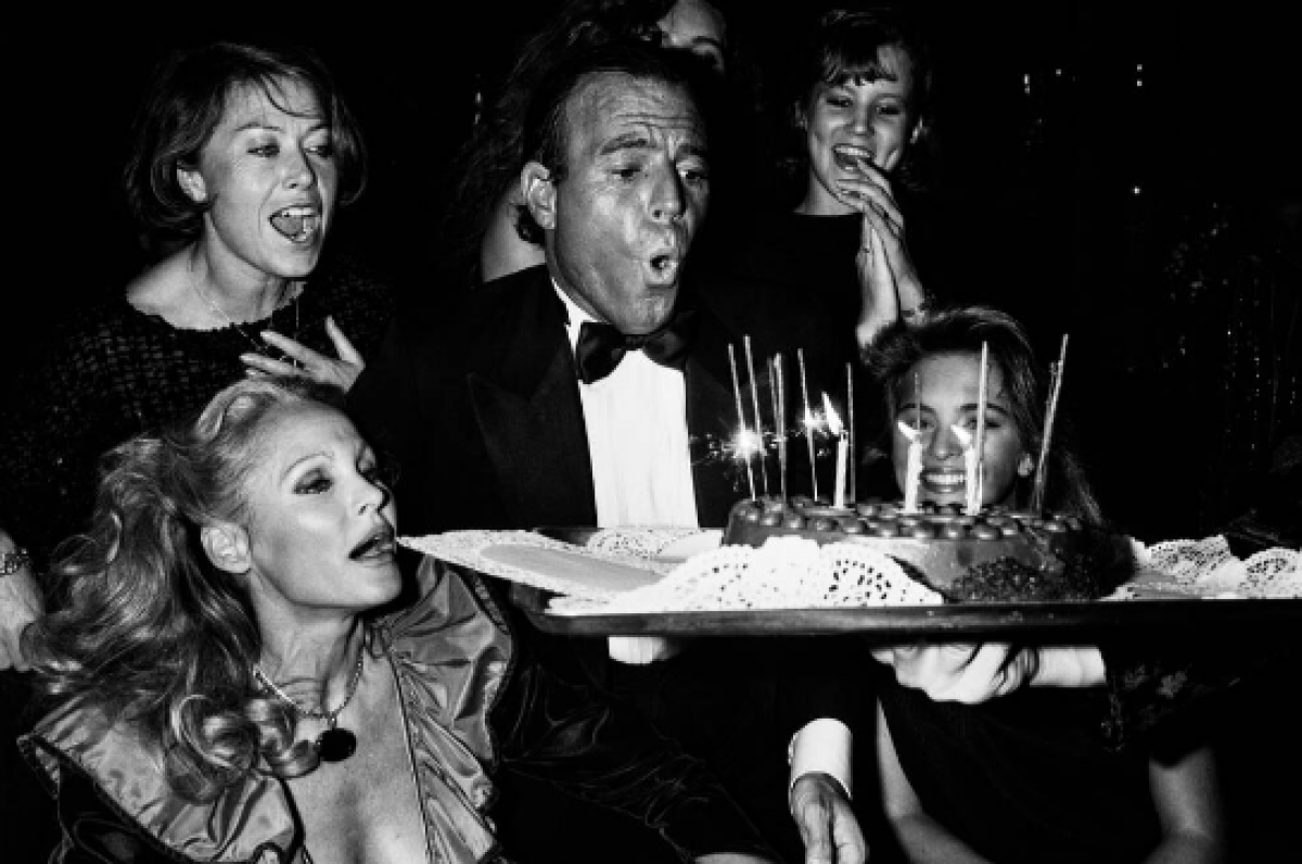 Julio Iglesias y los cerebros secuestrados