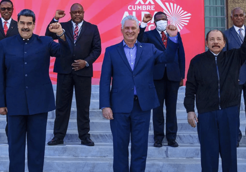 La retórica del fascismo al servicio de la imposición autoritaria