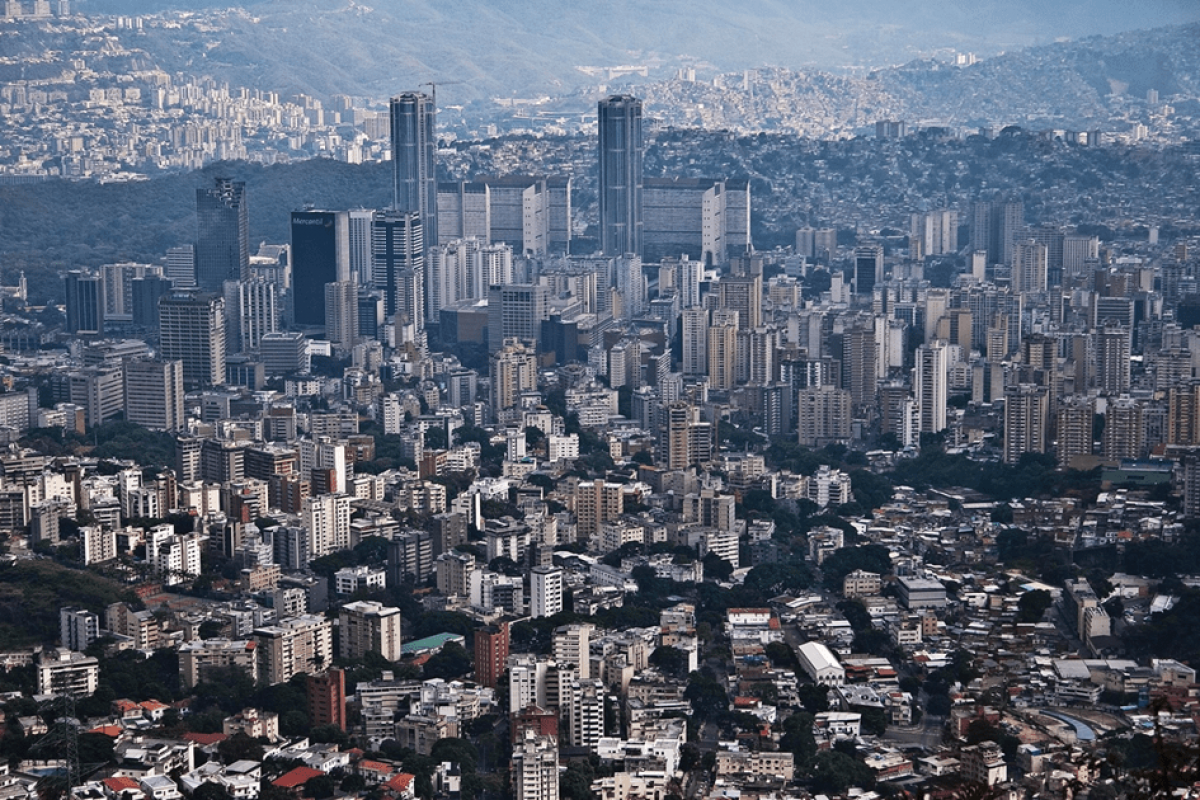 Sergio Chejfec y sus dos Venezuelas