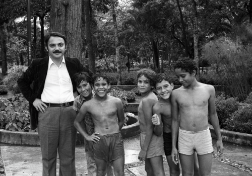 Los colígrafos de Eugenio Montejo: Un proyecto narrativo