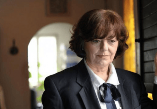 Entrevista con la escritora rumana Ana Blandiana: “Sin memoria la sociedad es un monstruo moldeable por fantasías criminales”